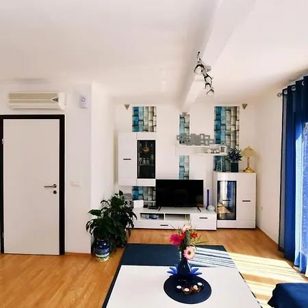 Susanj Apartment *